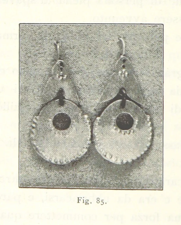 An illustration from Viaggi d'un artista nell'America Meridionale. I Caduvei, Mbayá o Guaycurú. Con prefazione ed uno studio storico ed etnografico del Dott. G. A. Colini. 112 figure, etc, 1895, leaf 210