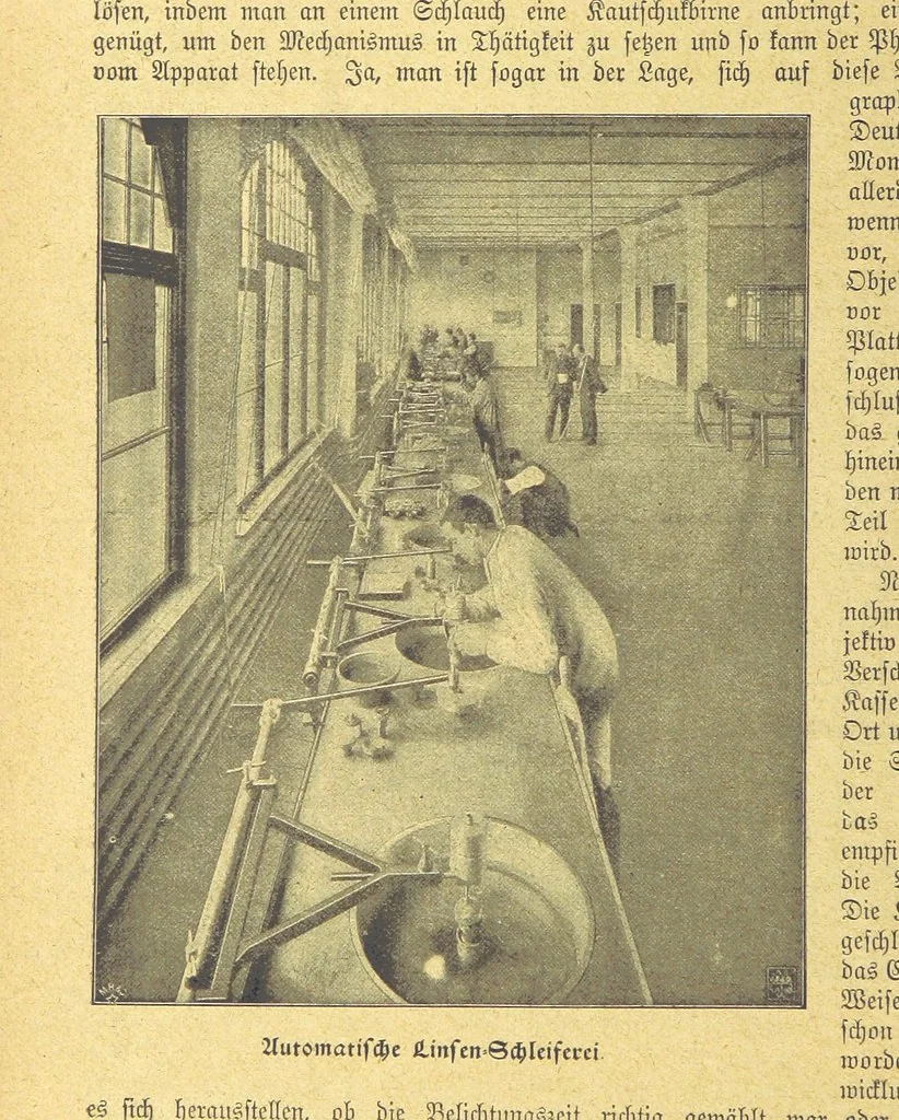 An illustration from Hundert Jahre in Wort und Bild. Eine Kulturgeschichte des XIX. Jahrhunderts herausgegeben von Dr. S. Stefan. Mit 800 Text-Illustrationen, etc, 1899, leaf 342