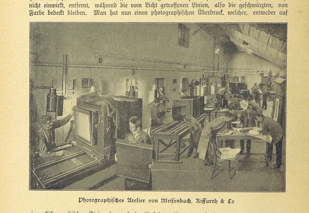 An illustration from Hundert Jahre in Wort und Bild. Eine Kulturgeschichte des XIX. Jahrhunderts herausgegeben von Dr. S. Stefan. Mit 800 Text-Illustrationen, etc, 1899, leaf 352
