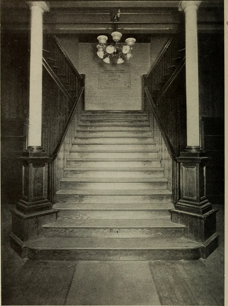 An illustration from Catalogue, 1913, leaf 9