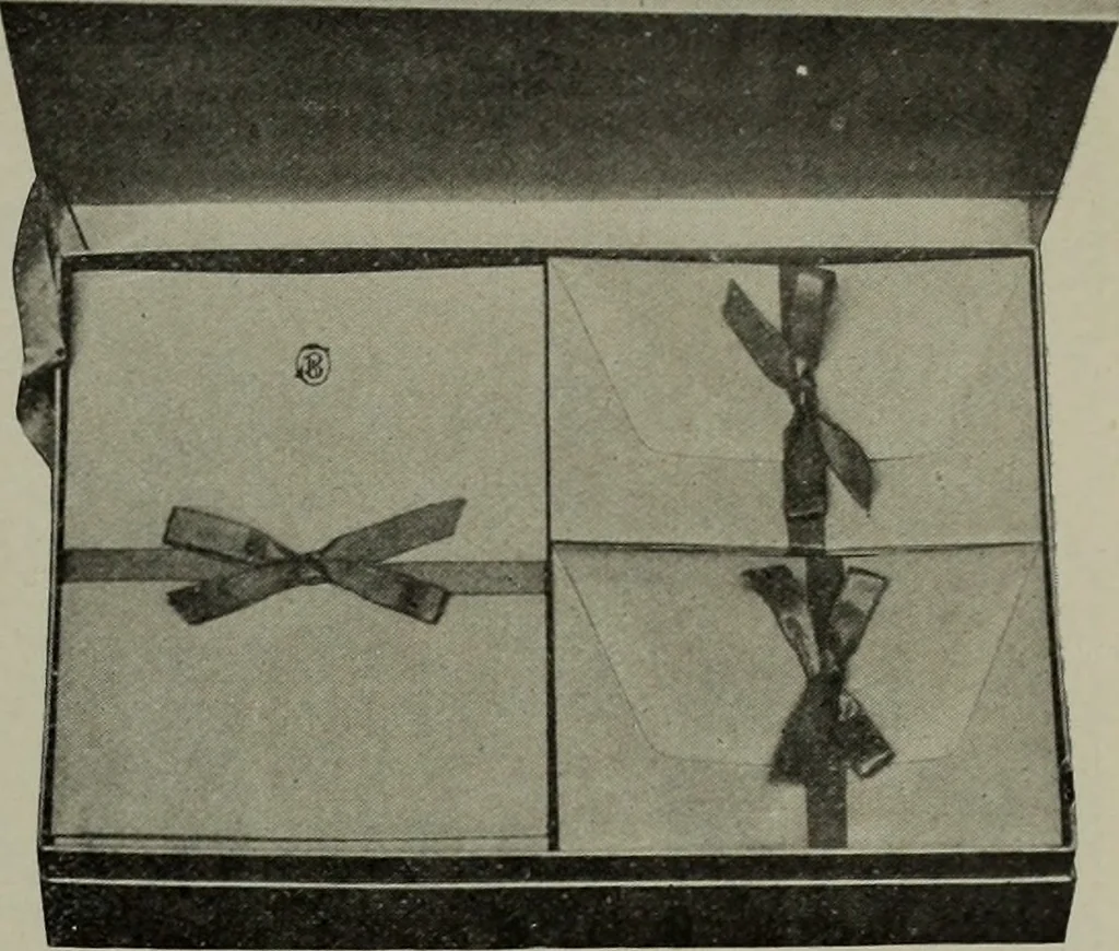 An illustration from 1905 catalogue : the gold and silversmiths, 1905, leaf 102