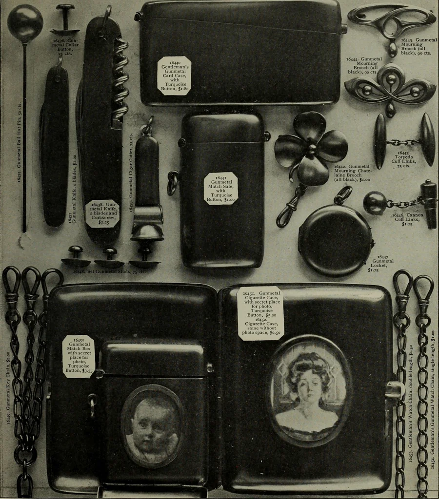 An illustration from 1905 catalogue : the gold and silversmiths, 1905, leaf 30