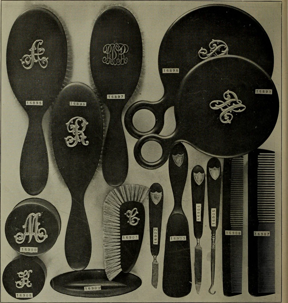 An illustration from 1905 catalogue : the gold and silversmiths, 1905, leaf 43