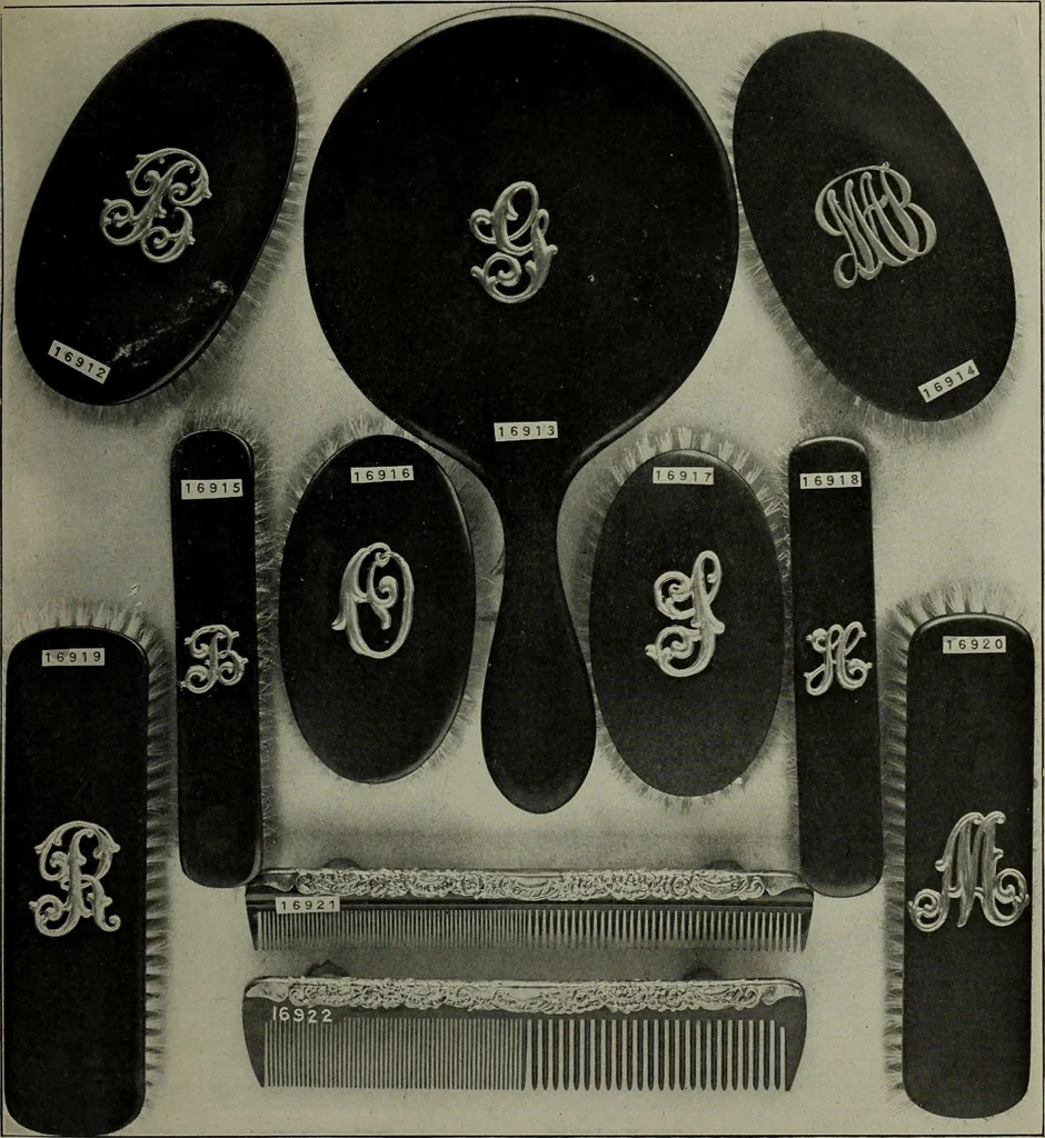 An illustration from 1905 catalogue : the gold and silversmiths, 1905, leaf 44