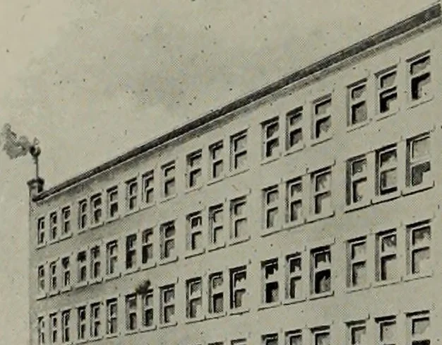 An illustration from 1905 catalogue : the gold and silversmiths, 1905, leaf 5