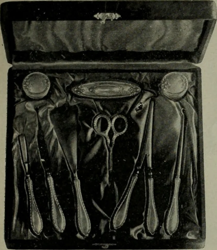 An illustration from 1905 catalogue : the gold and silversmiths, 1905, leaf 50