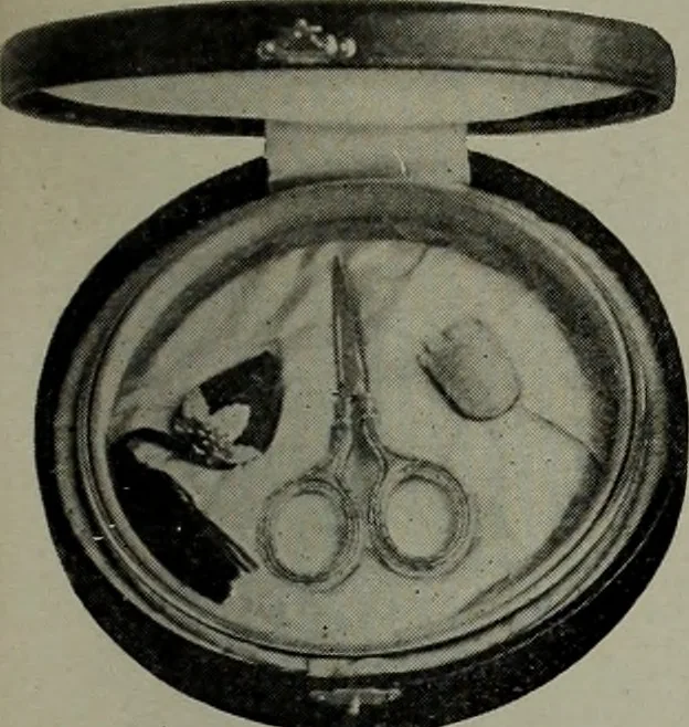 An illustration from 1905 catalogue : the gold and silversmiths, 1905, leaf 54