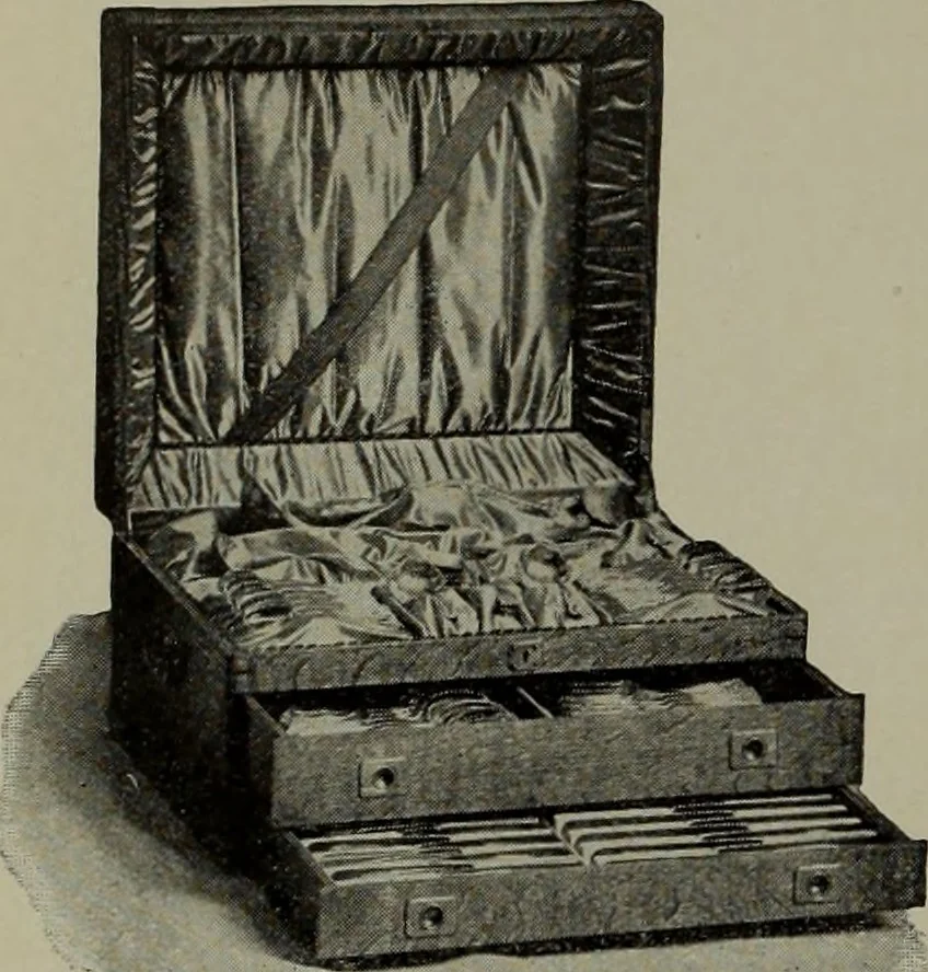 An illustration from 1905 catalogue : the gold and silversmiths, 1905, leaf 73