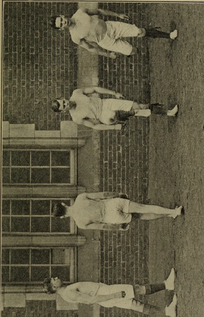 An illustration from 325 group contests for the army, navy, and school, 1918, leaf 20