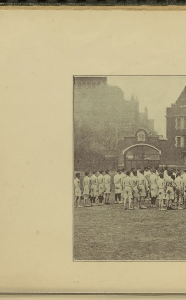 An illustration from 325 group contests for the army, navy, and school, 1918, leaf 53