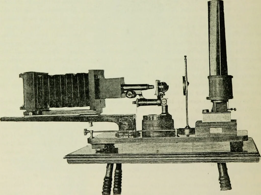 An illustration from The microscope and microscopical methods, 1896, leaf 213
