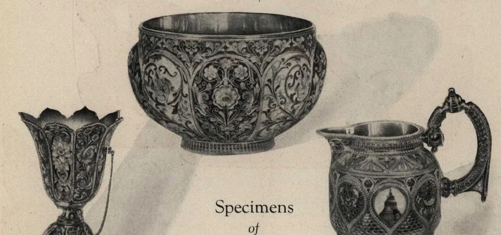 An illustration from Soviet Russian art and handicraft exposition [Trade catalogs of architectural ornament, decoration and sculpture], 1929, leaf 9