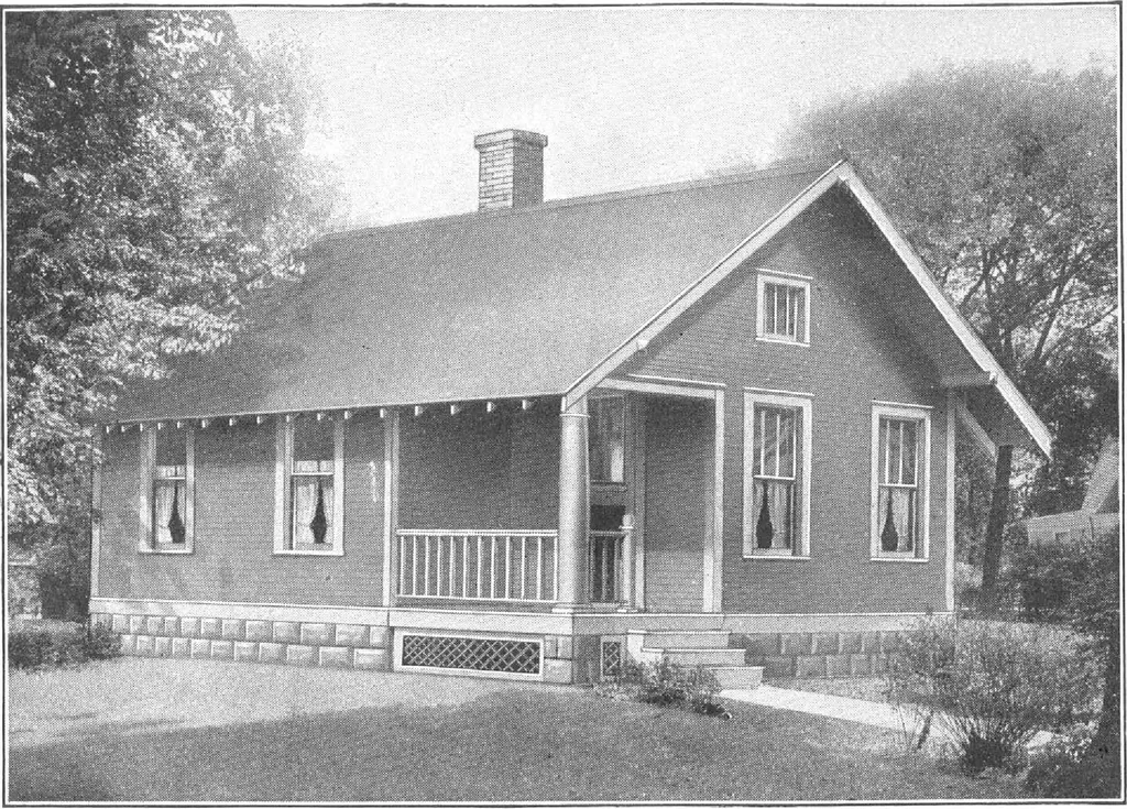 An illustration from A plan book of Harris homes, 1915, leaf 13