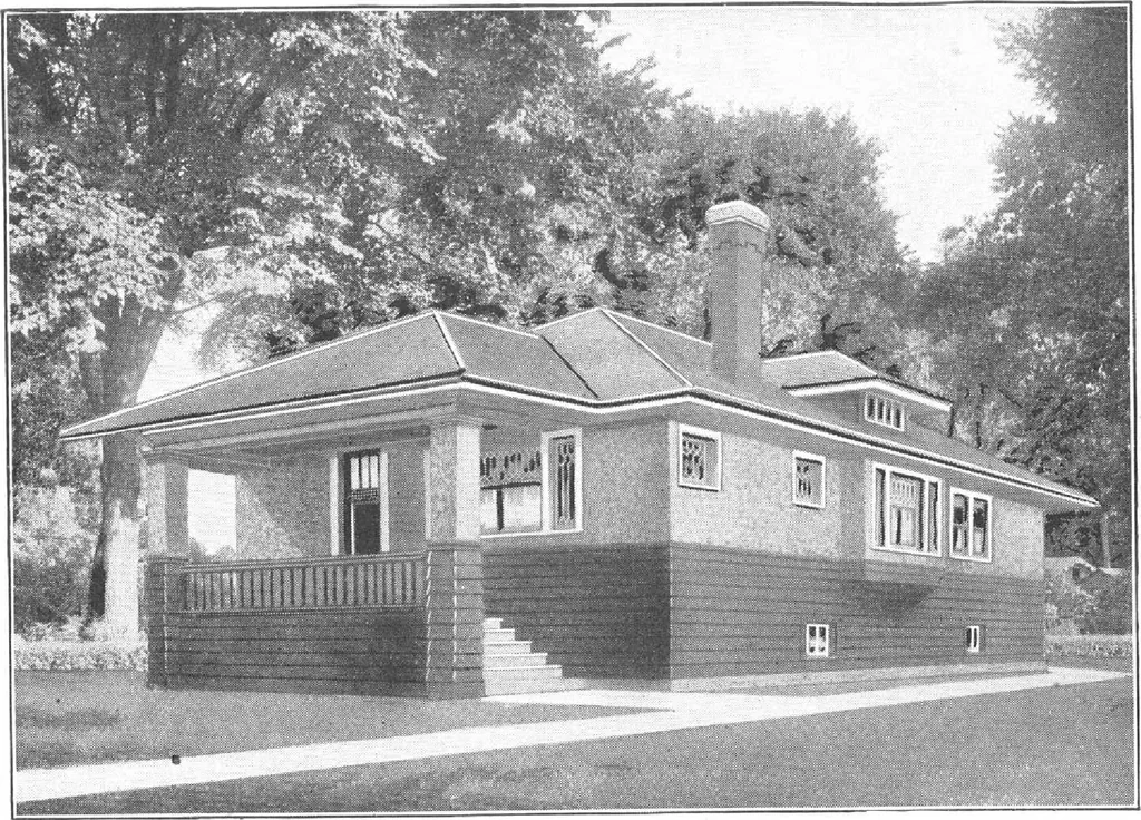 An illustration from A plan book of Harris homes, 1915, leaf 15