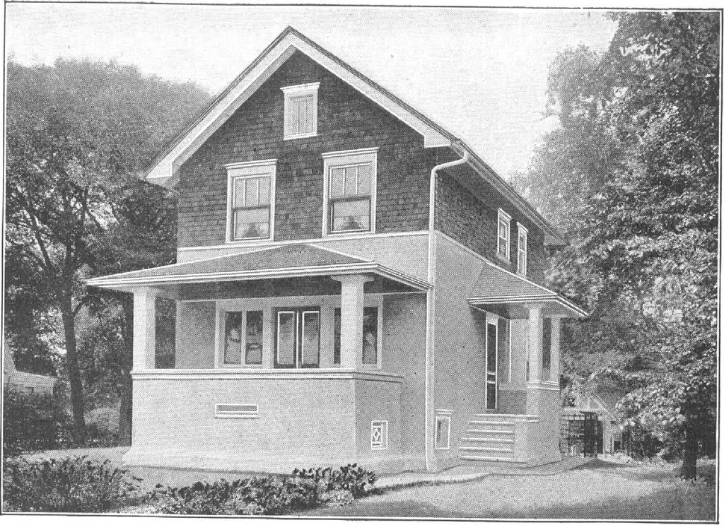 An illustration from A plan book of Harris homes, 1915, leaf 28