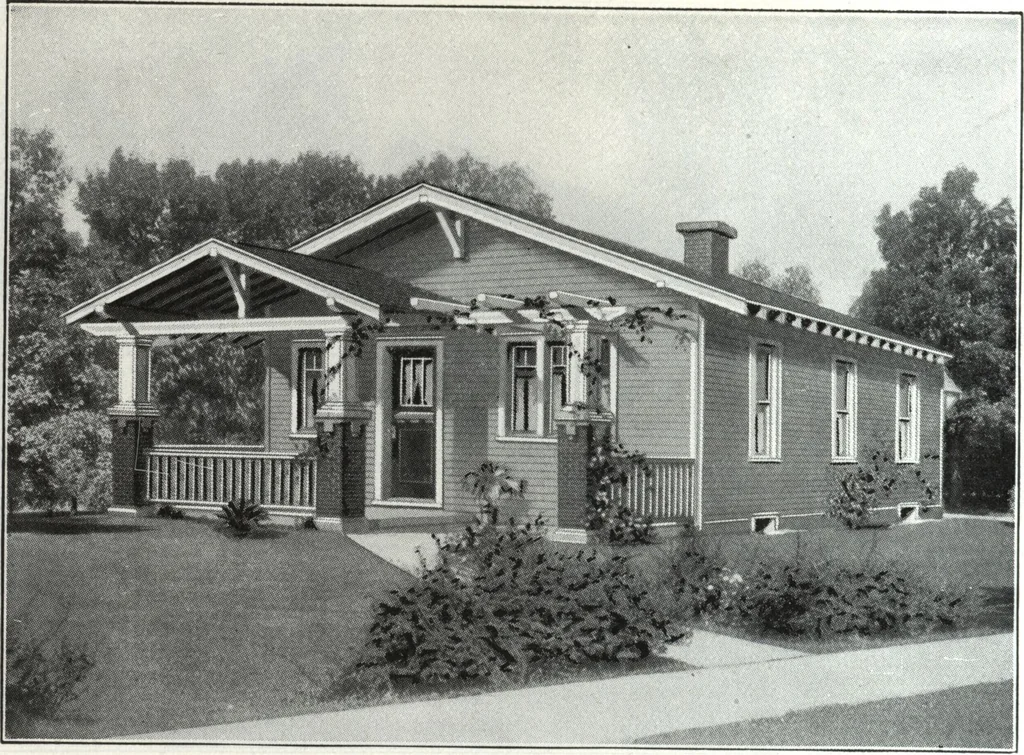 An illustration from A plan book of Harris homes., 1918, leaf 27