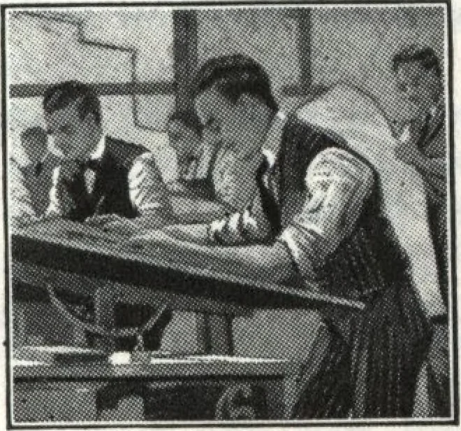 An illustration from A plan book of Harris homes., 1918, leaf 8