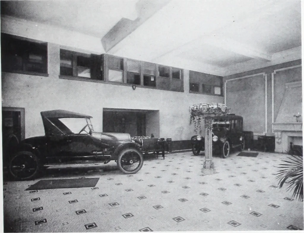 An illustration from Automobile, garage and display room lighting / information compiled by L.C. Porter and M. Horner., 1922, leaf 26