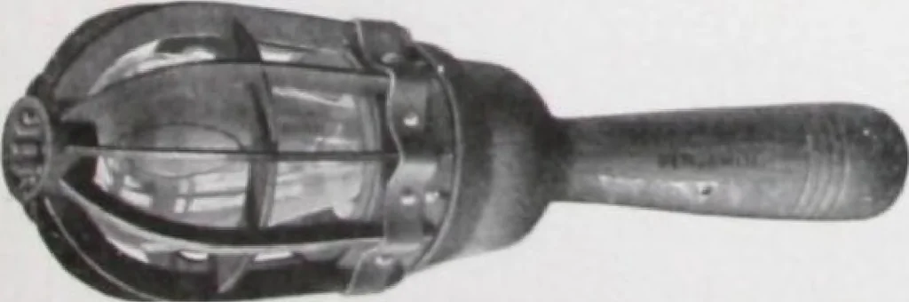 An illustration from Benjamin Electric Mfg. Co., manufacturers, wireless clusters and lighting specialties., 1912, leaf 52