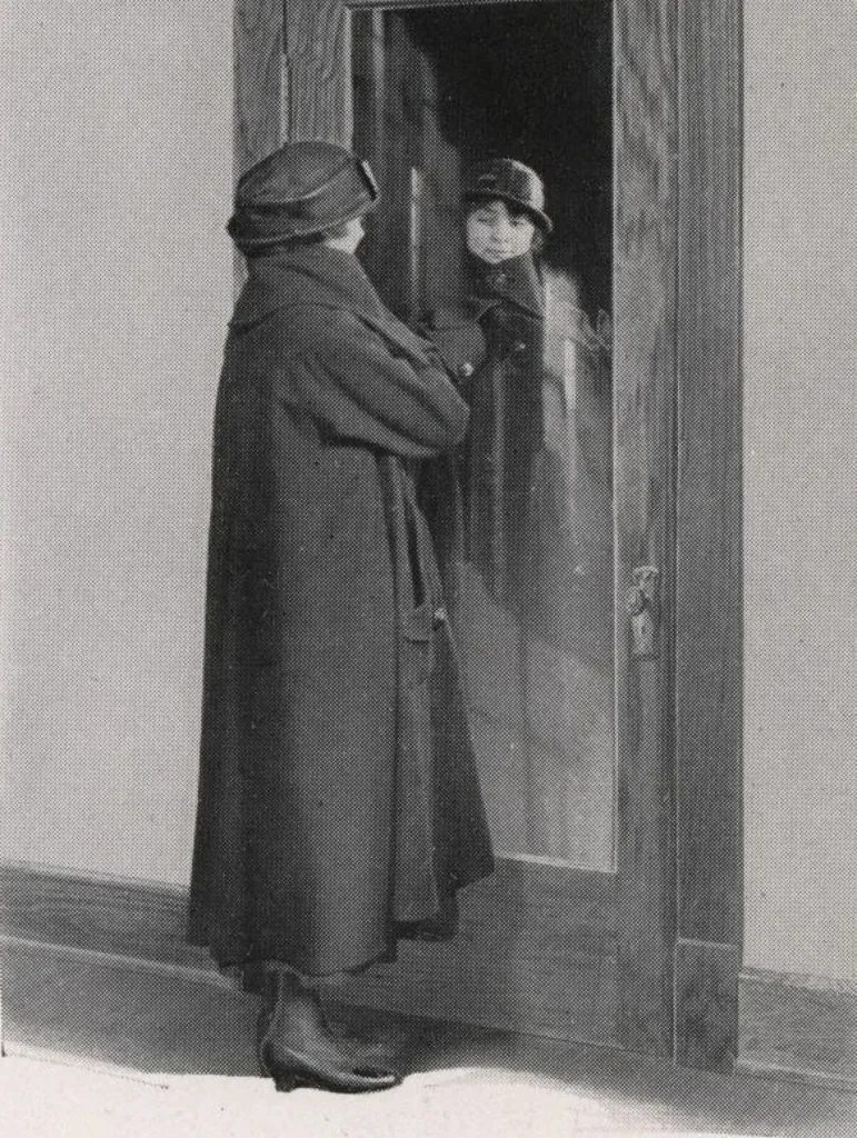 An illustration from Better built homes volume II, 1917, leaf 10