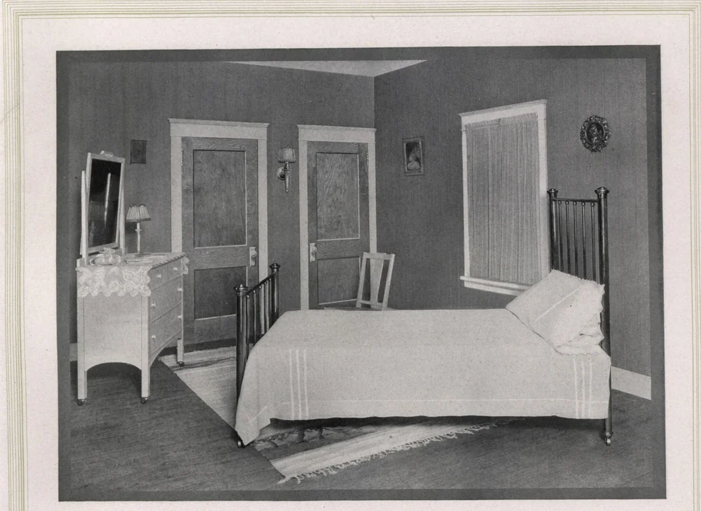An illustration from Better built homes volume II, 1917, leaf 28