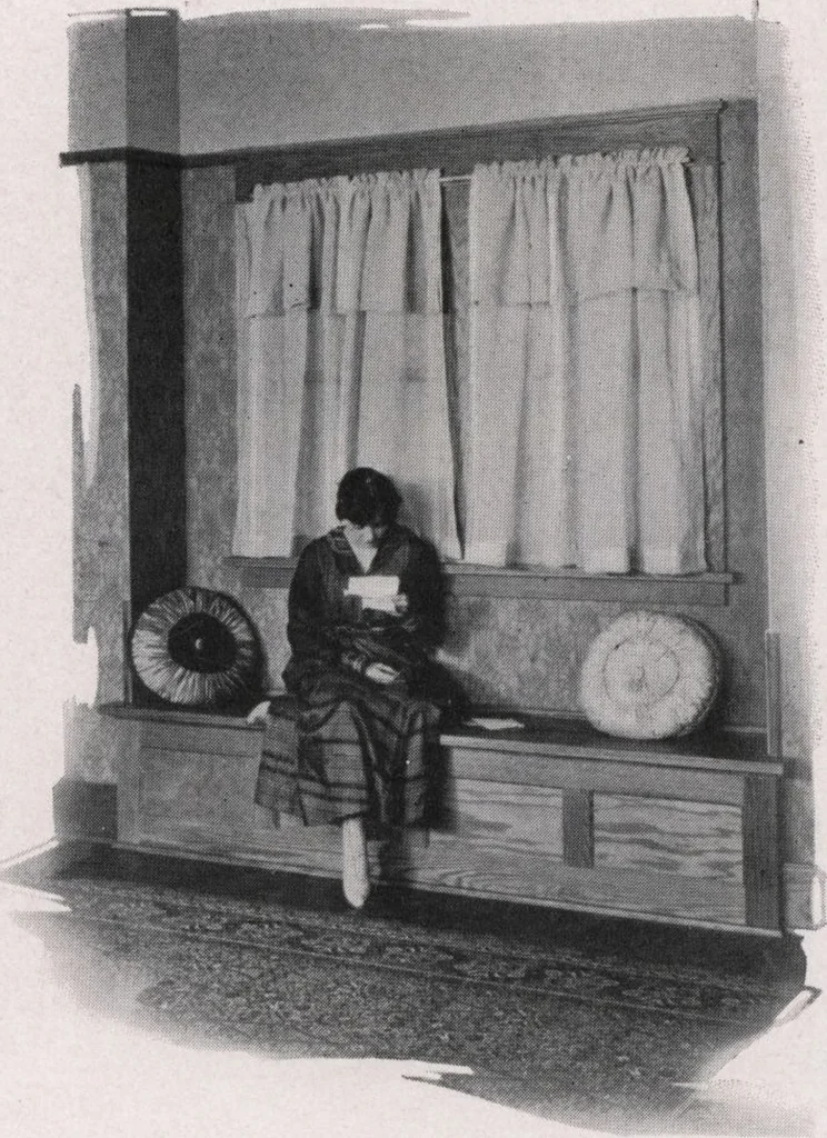 An illustration from Better built homes volume II, 1917, leaf 28