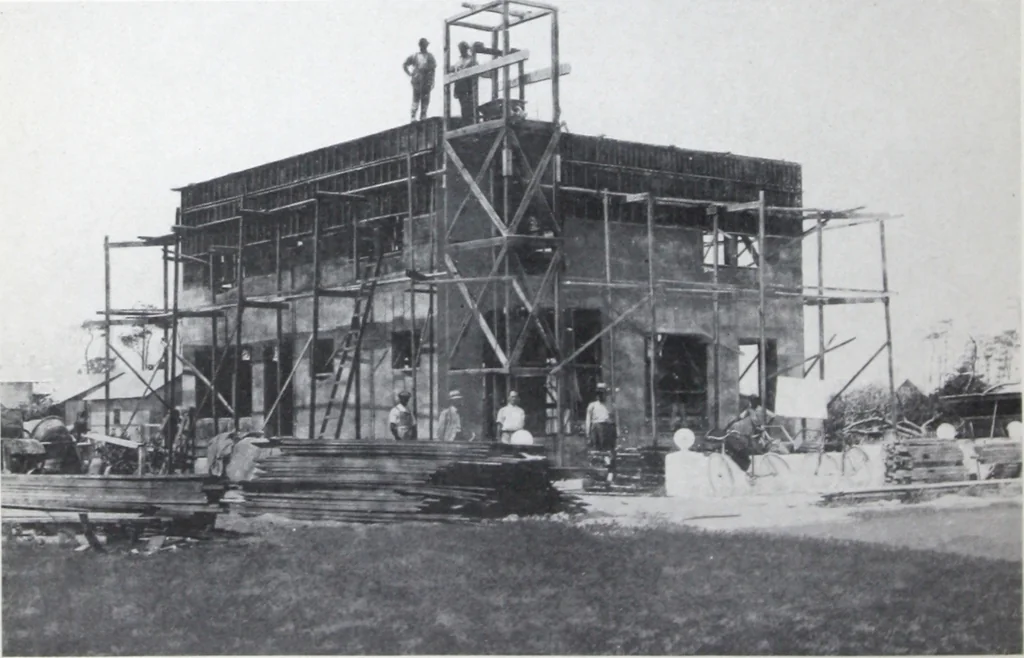 An illustration from Blawforms for light walls and foundations, 1919, leaf 15