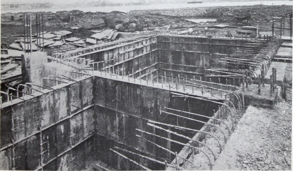 An illustration from Blawforms for light walls and foundations, 1919, leaf 16