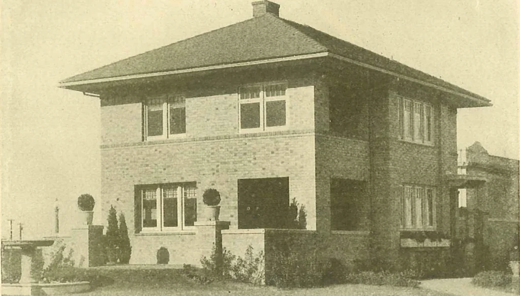 An illustration from Brick homes, 1922, leaf 58