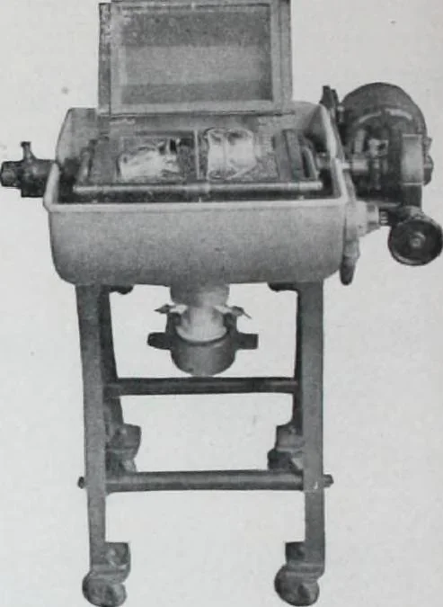 An illustration from Building and Engineering Catalog 1921 Edition, 1921, leaf 207