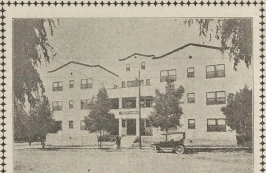 An illustration from San Diego Official Time Tables Interurban Steamship Railroad, 1915, leaf 1