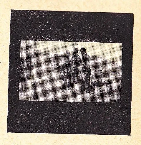 An illustration from Catalogus van Lantaarnplaatjes, Lichtbeelden op Filmstrooken enz. CAPI Catalogus No. 40, 1925, leaf 17