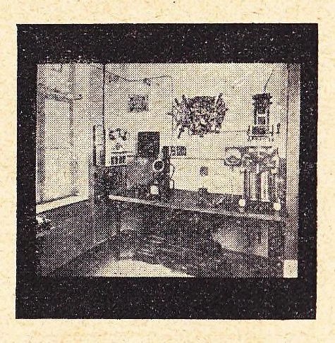 An illustration from Catalogus van Lantaarnplaatjes, Lichtbeelden op Filmstrooken enz. CAPI Catalogus No. 40, 1925, leaf 25