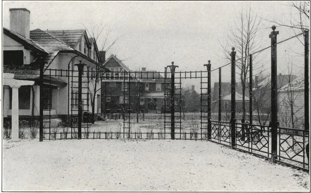 An illustration from Catalog of garden furniture, arbors, pergolas, gateways, trellises, fences, etc., 1920, leaf 56