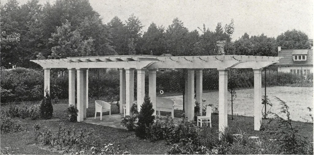An illustration from Catalog of garden furniture, arbors, pergolas, gateways, trellises, fences, etc., 1920, leaf 69