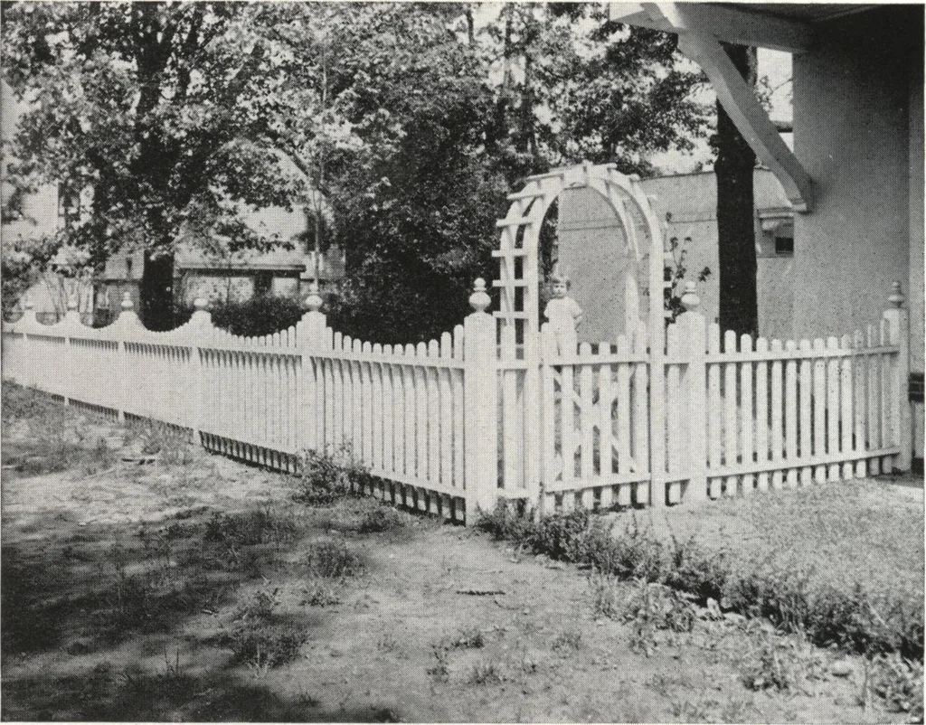 An illustration from Catalog of garden furniture, arbors, pergolas, gateways, trellises, fences, etc., 1920, leaf 79