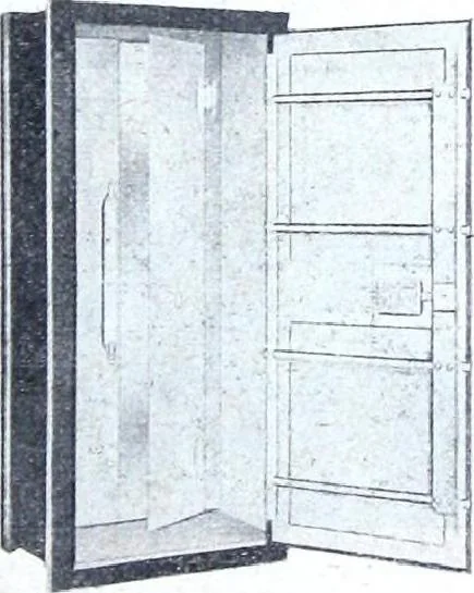 An illustration from Catalogue of Structural Steel & Iron for Architects, Engineers & Contractors, 1910, leaf 131