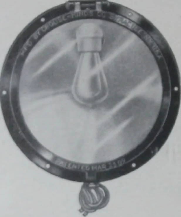 An illustration from Crouse-Hinds imperial arc headlights and imperial incandescent headlights., 1916, leaf 129