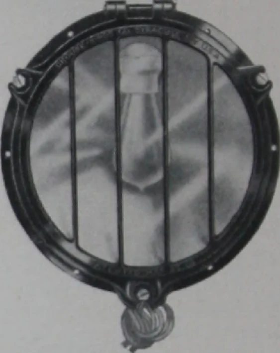 An illustration from Crouse-Hinds imperial arc headlights and imperial incandescent headlights., 1916, leaf 135