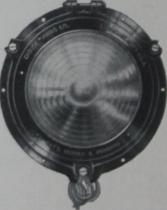 An illustration from Crouse-Hinds imperial arc headlights and imperial incandescent headlights., 1916, leaf 135