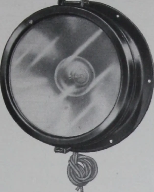 An illustration from Crouse-Hinds imperial arc headlights and imperial incandescent headlights., 1916, leaf 142