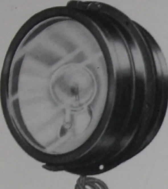 An illustration from Crouse-Hinds imperial arc headlights and imperial incandescent headlights., 1916, leaf 146
