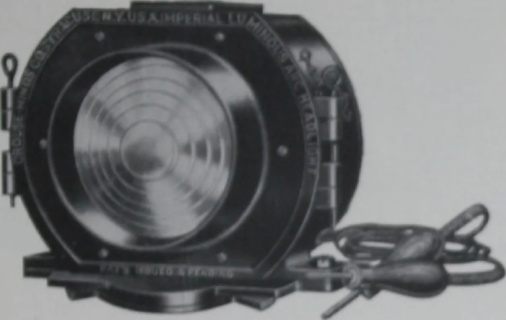 An illustration from Crouse-Hinds imperial arc headlights and imperial incandescent headlights., 1916, leaf 50