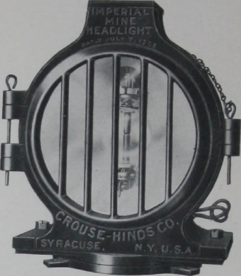 An illustration from Crouse-Hinds imperial arc headlights and imperial incandescent headlights., 1916, leaf 57