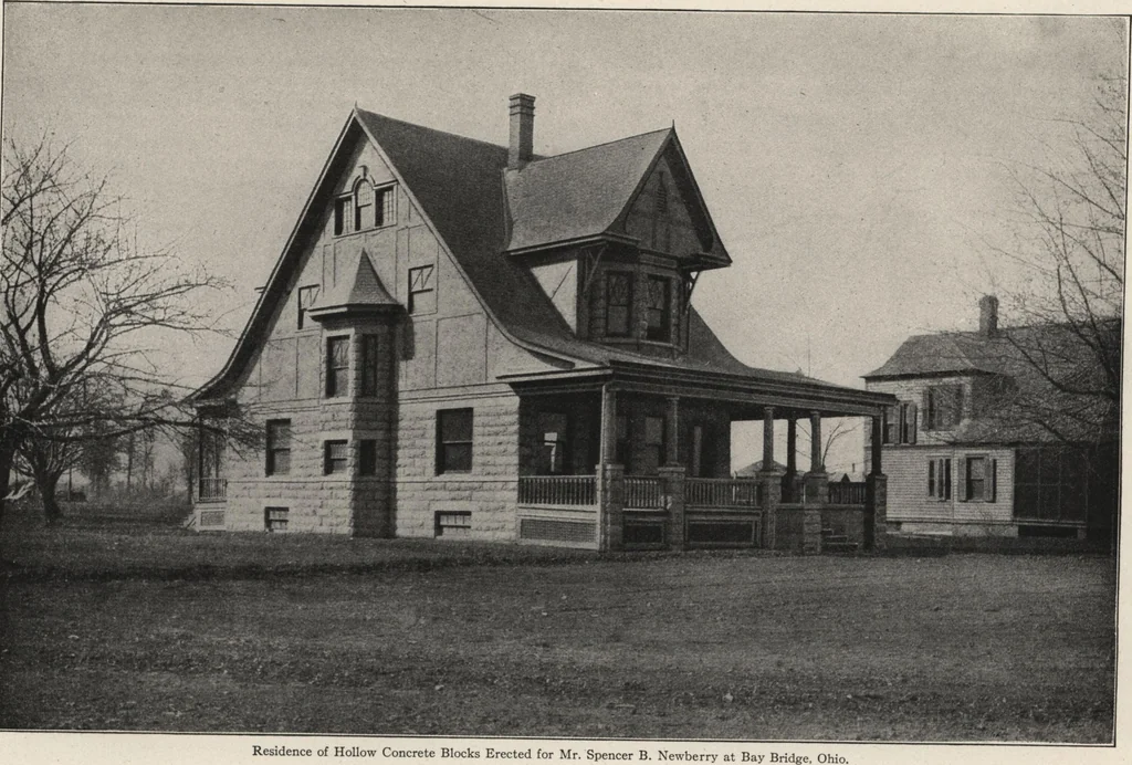 An illustration from Cement houses and private garages with constructive details, 1912, leaf 16