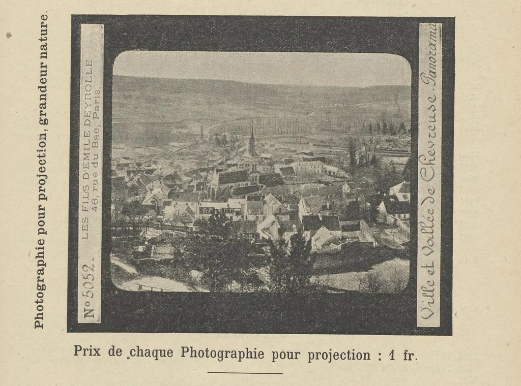An illustration from Diapositifs sur verre pour projections. Photographies et Microphotographies, 1912, leaf 100