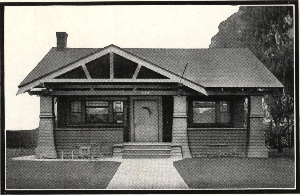 An illustration from West coast bungalows, 1913, leaf 49