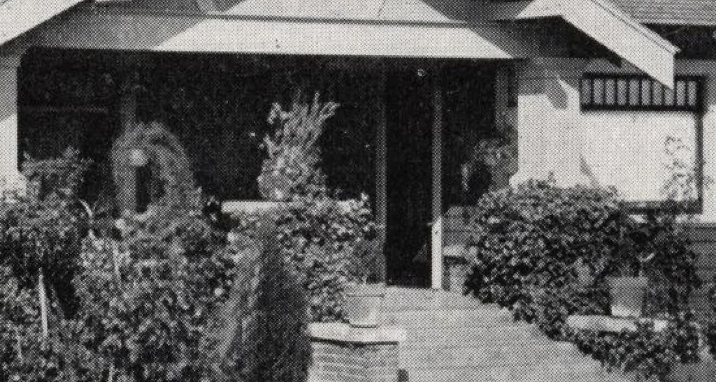 An illustration from West coast bungalows, 1913, leaf 9