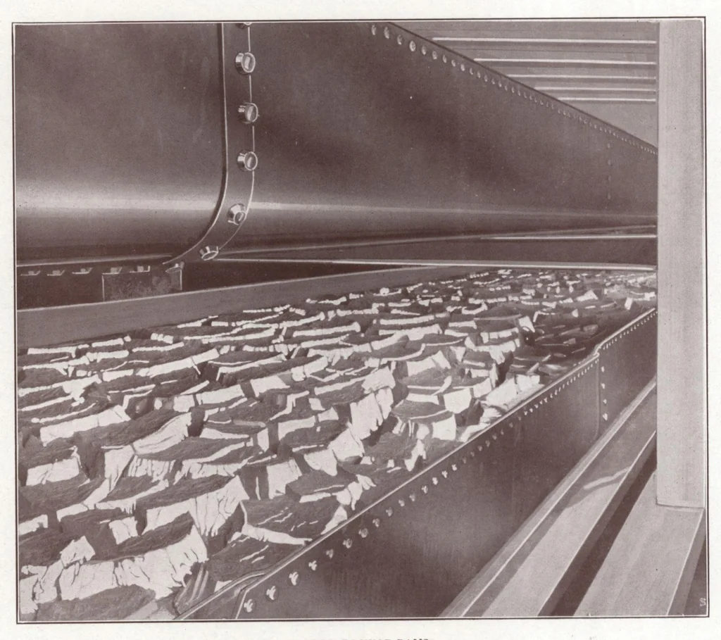 An illustration from Story of Elephant Lead., 1926, leaf 9