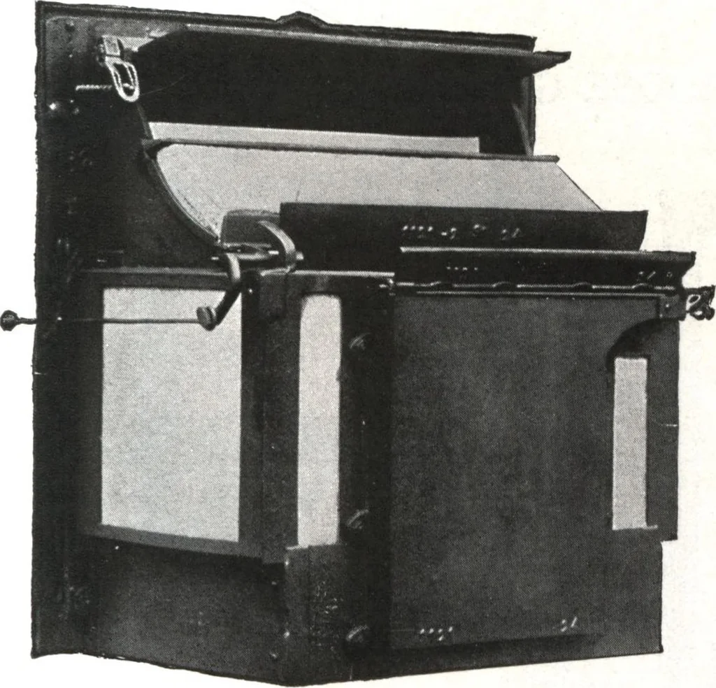 An illustration from General catalog 1911-1912, 1912, leaf 222